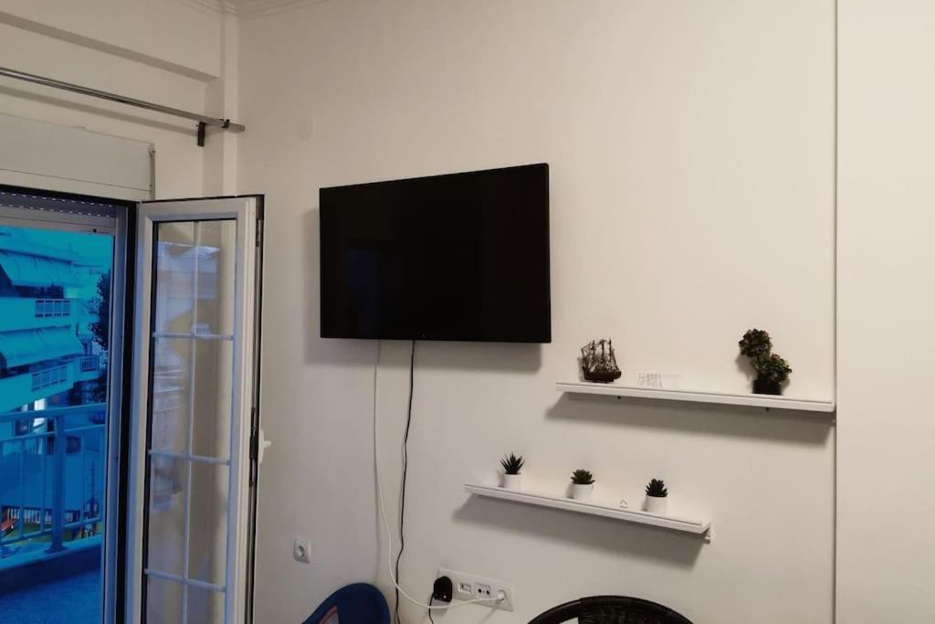 Apartment With 3 Rooms Just 1 Min From The Beach And Free Public Parking Переа Экстерьер фото