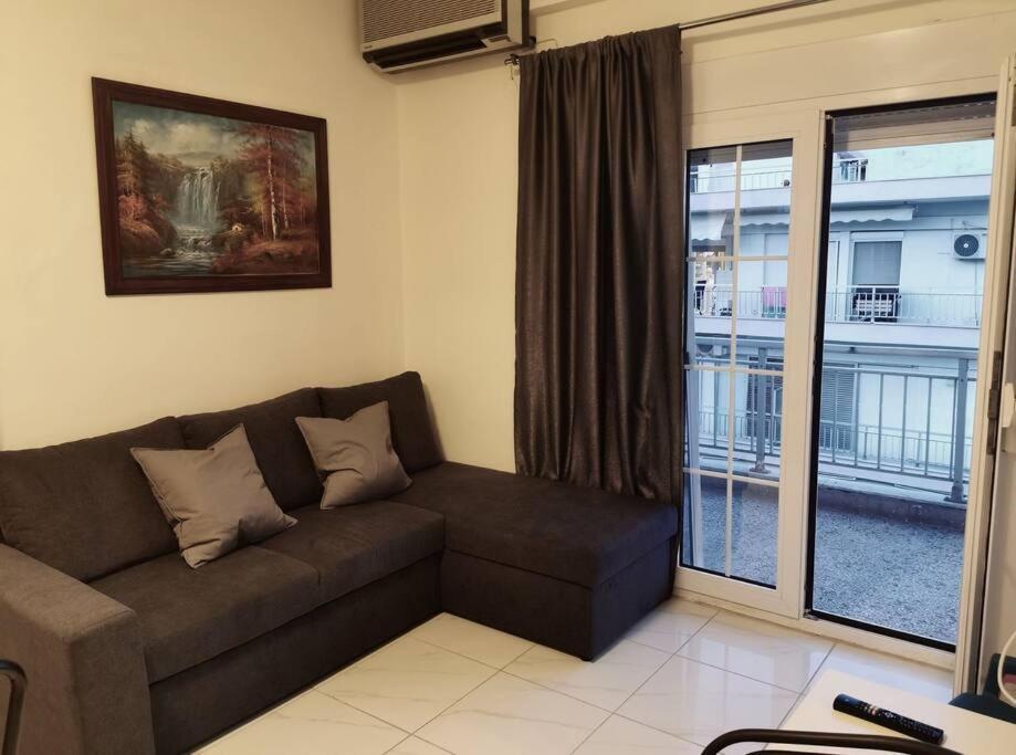 Apartment With 3 Rooms Just 1 Min From The Beach And Free Public Parking Переа Экстерьер фото
