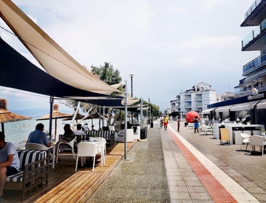 Apartment With 3 Rooms Just 1 Min From The Beach And Free Public Parking Переа Экстерьер фото